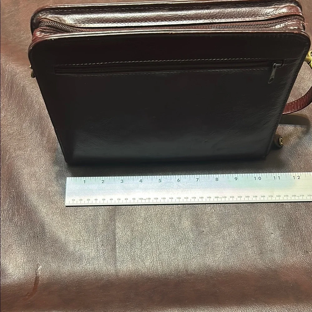 Franklin Covey Men's Brown Leather Messenger Bag with Tan Shoulder Pad